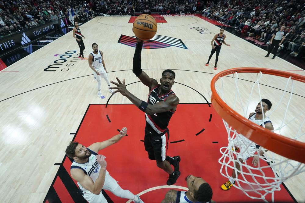 更凭借团队 更凭借团队