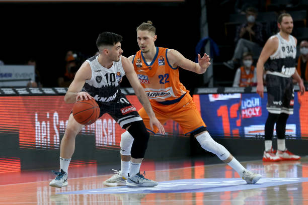 而奥尔莫正 而奥尔莫正