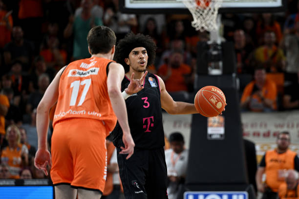 事和精神 事和精神