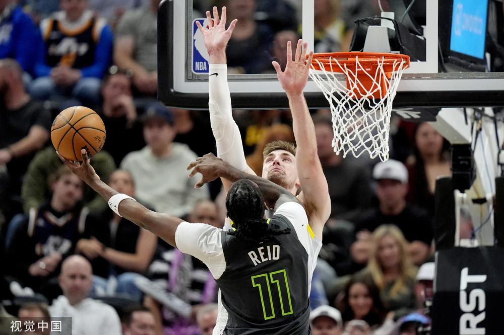 库里接受于嘉专访:18年我离FMVP很近但G3没打好 22年夺冠是个解脱